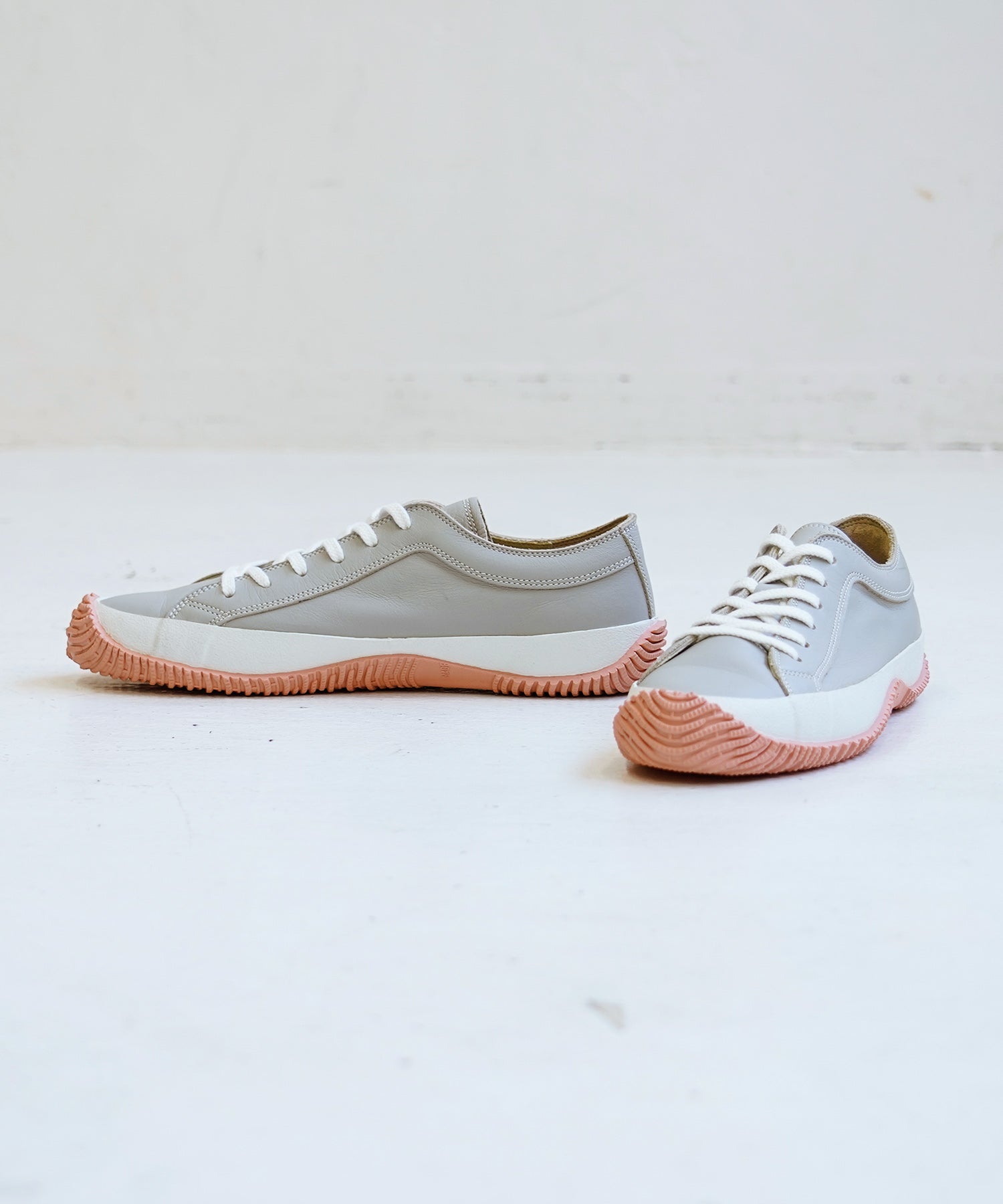 SP-1033 Light Gray - SPINGLE