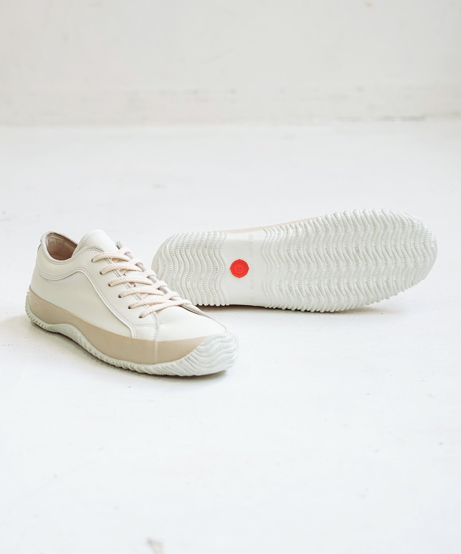 SP-1033 White - SPINGLE