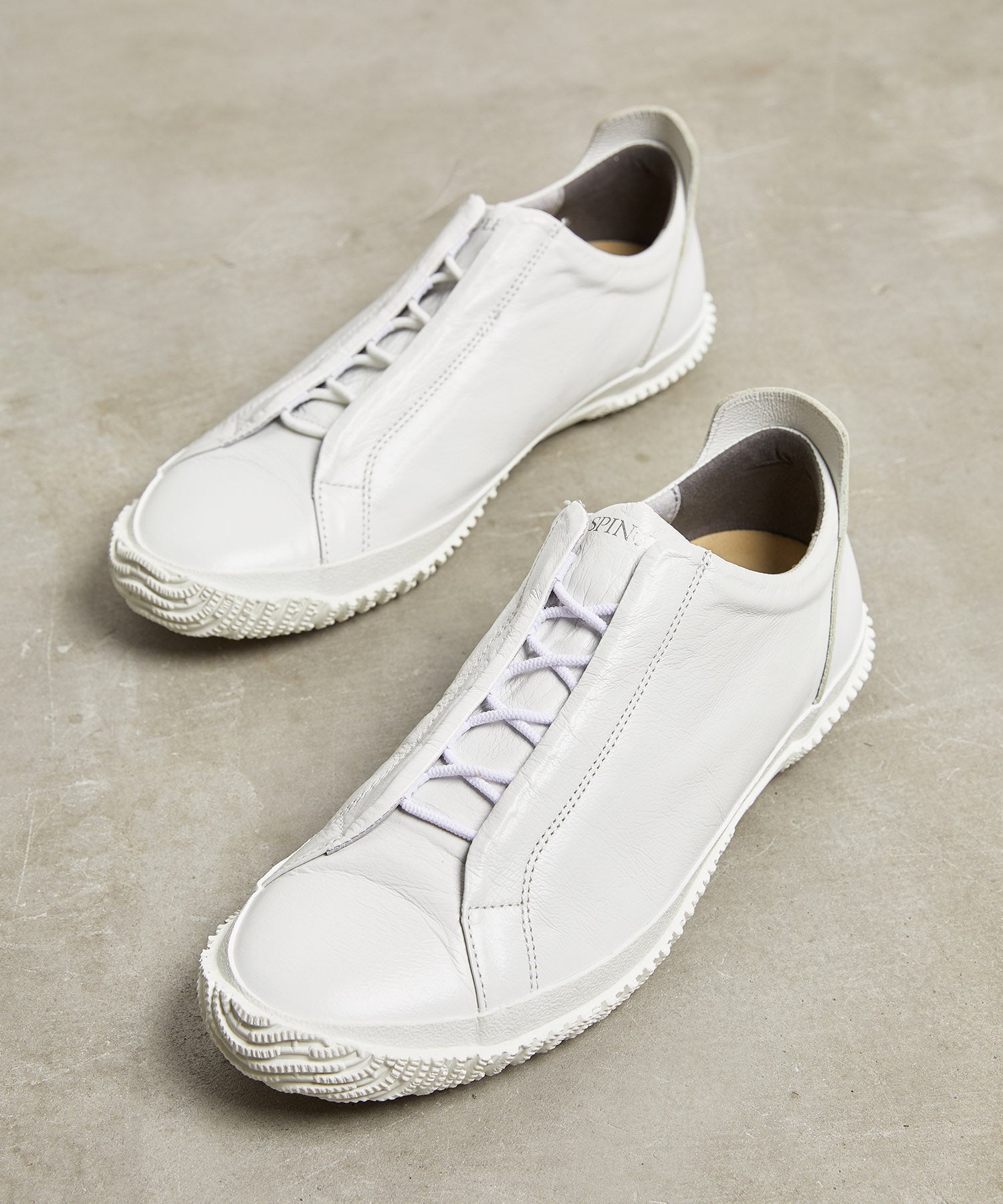 SP-1048 White - SPINGLE