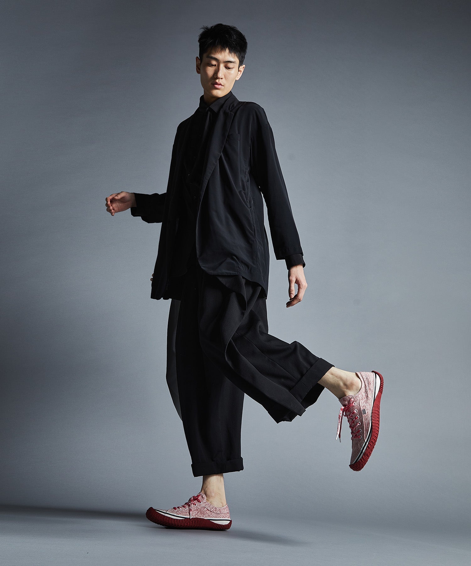 SP-1053 Aka/Shiro - SPINGLE