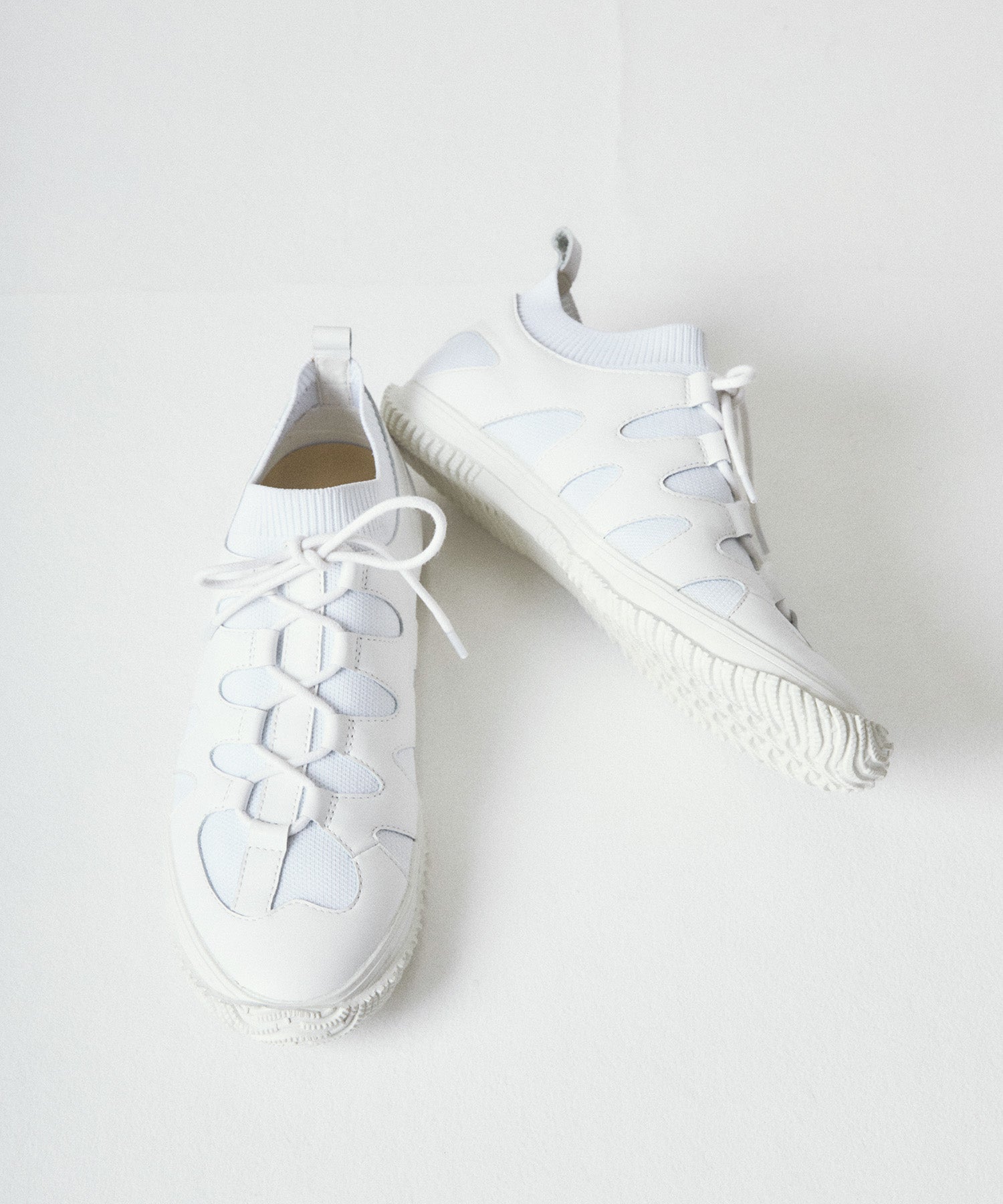SP-1503 White - SPINGLE
