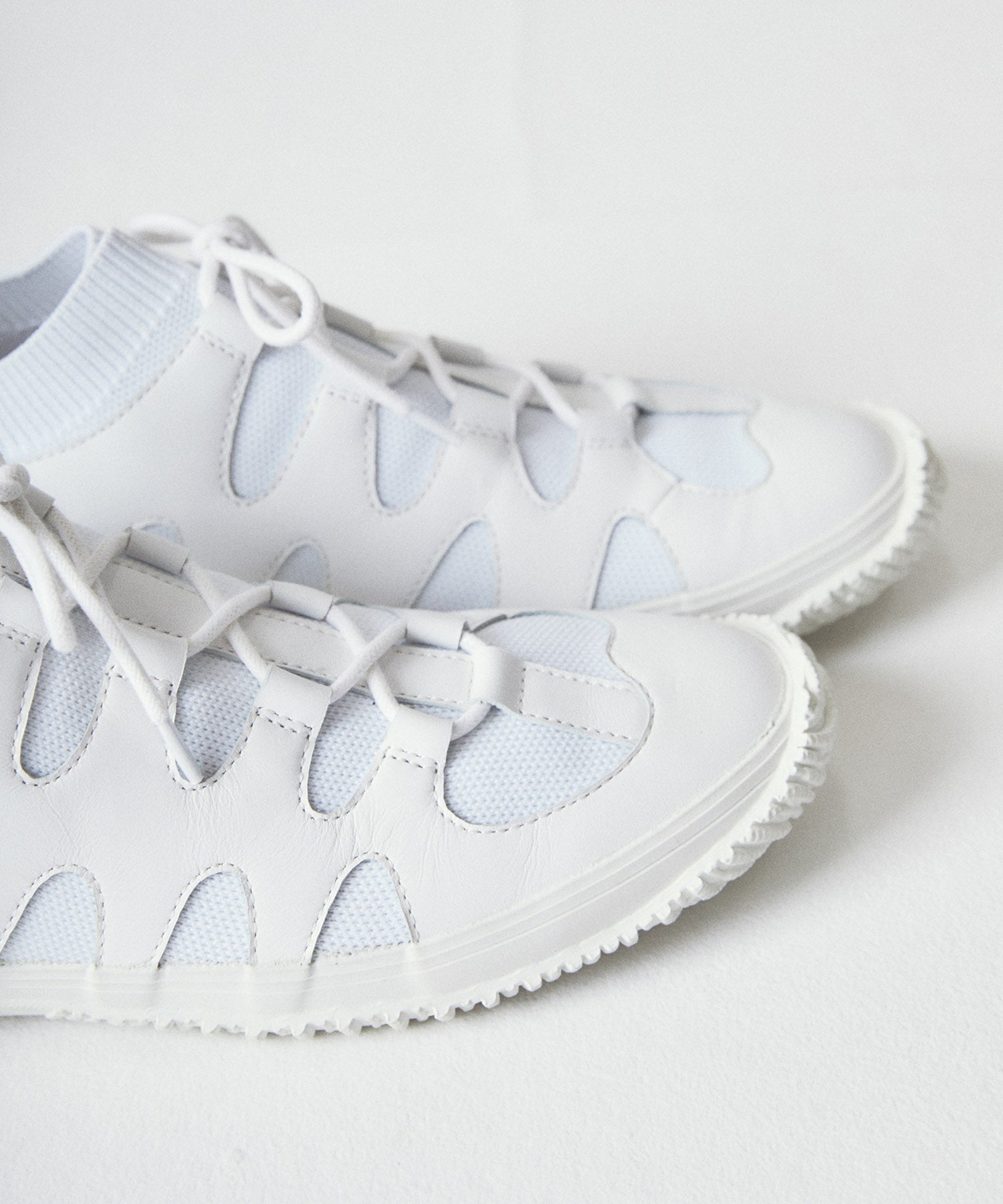 SP-1503 White - SPINGLE