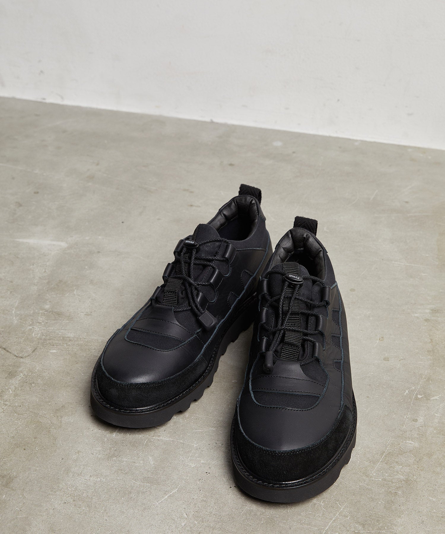 SP-1903 Black - SPINGLE