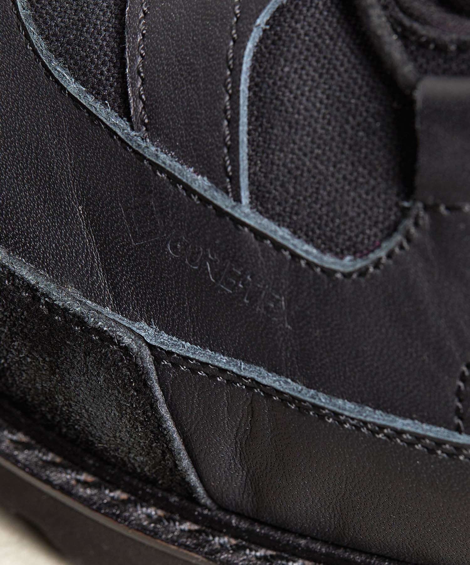 SP-1903 Black - SPINGLE