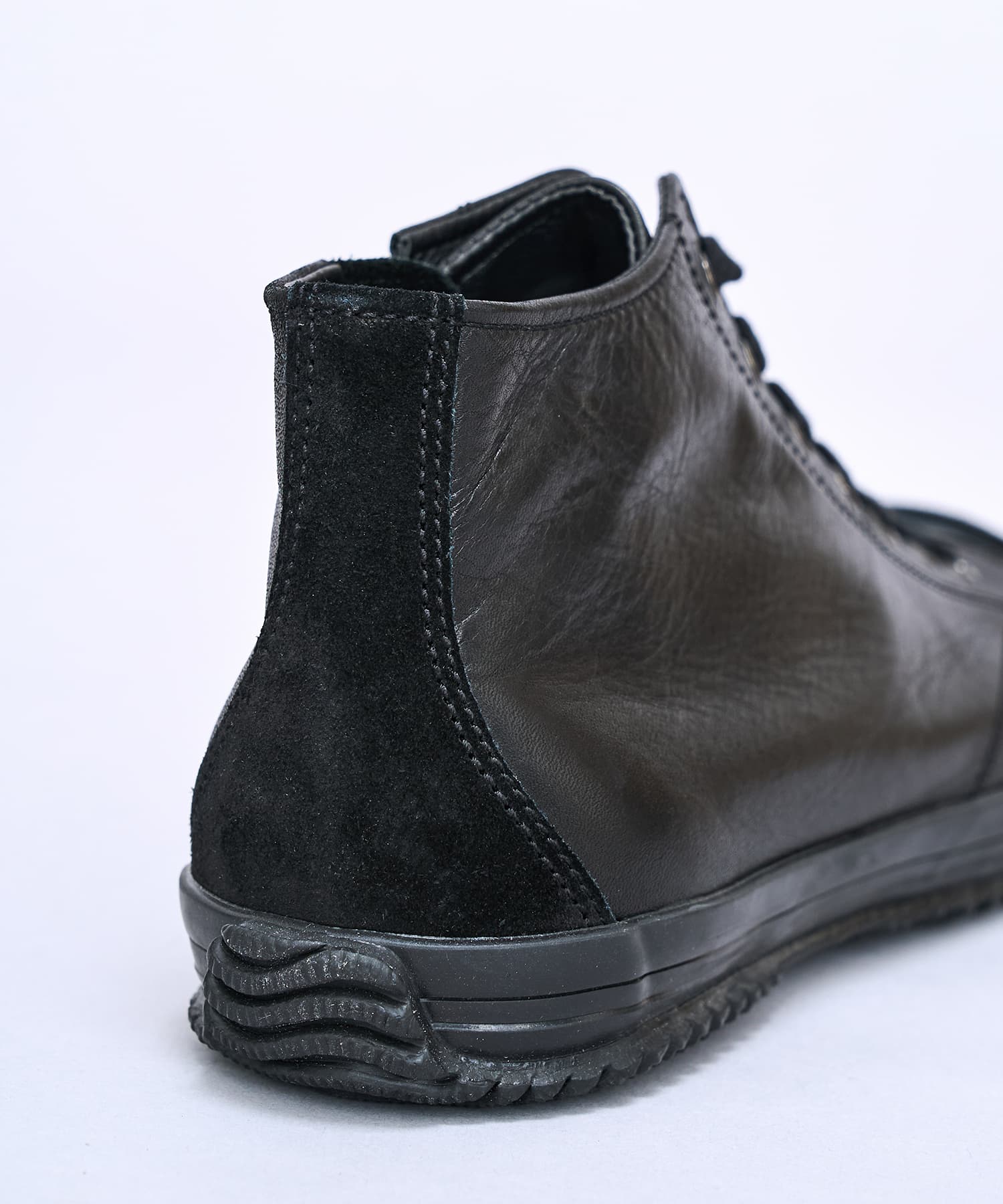 SP-356 Black/Black - SPINGLE