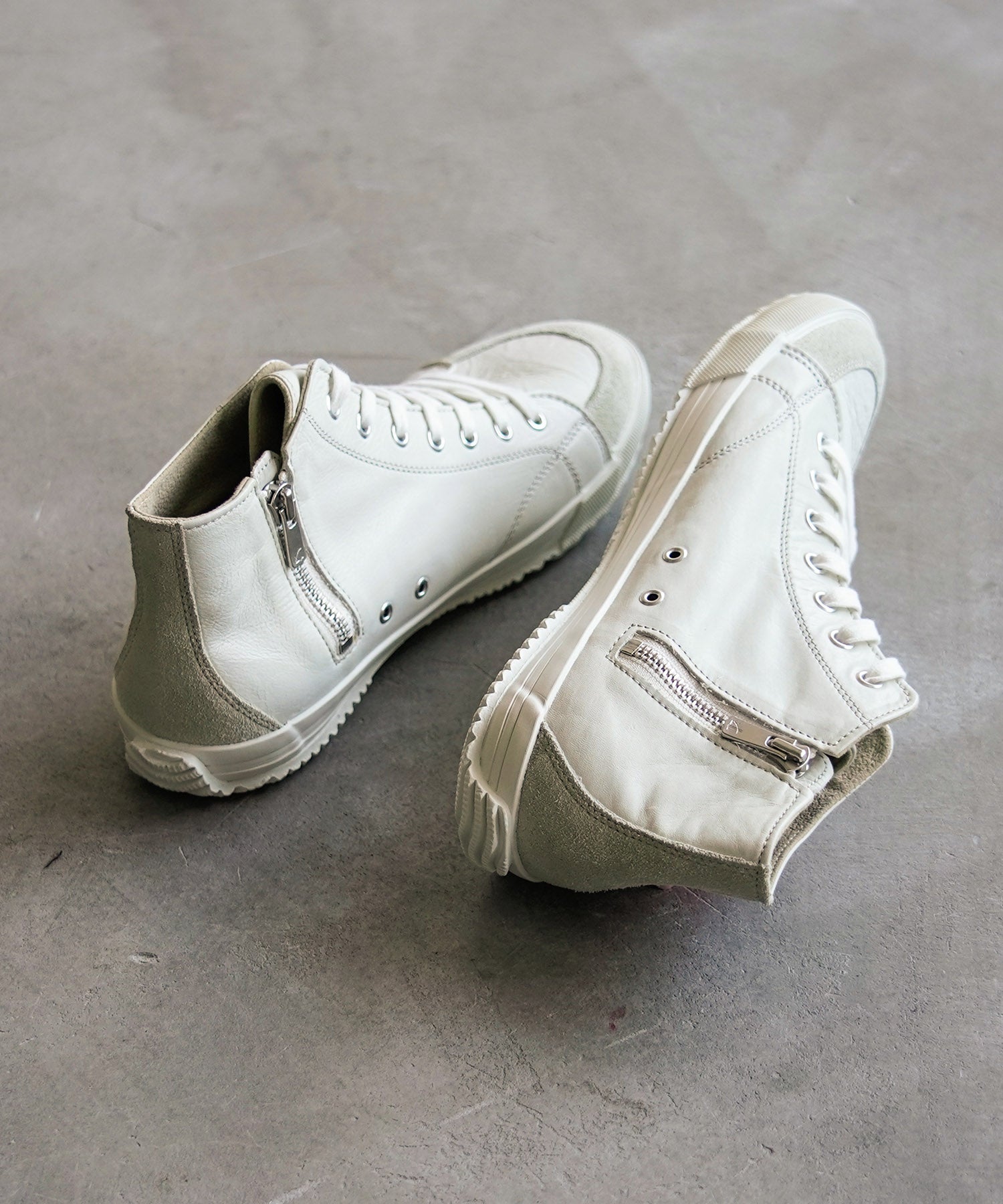 SP-356 White - SPINGLE