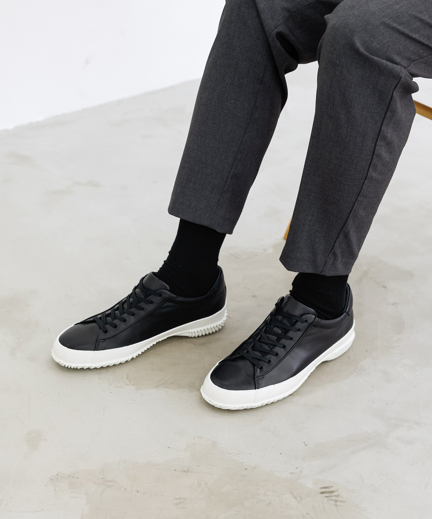 SP-6139 Black - SPINGLE