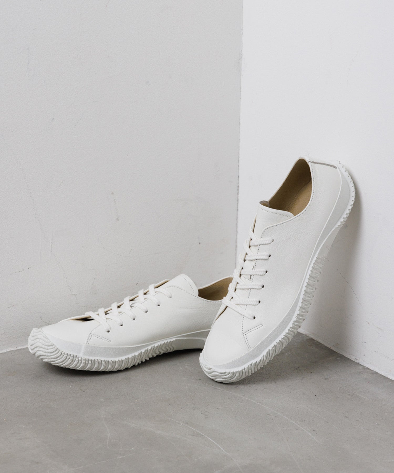 SP-111IL White - SPINGLE