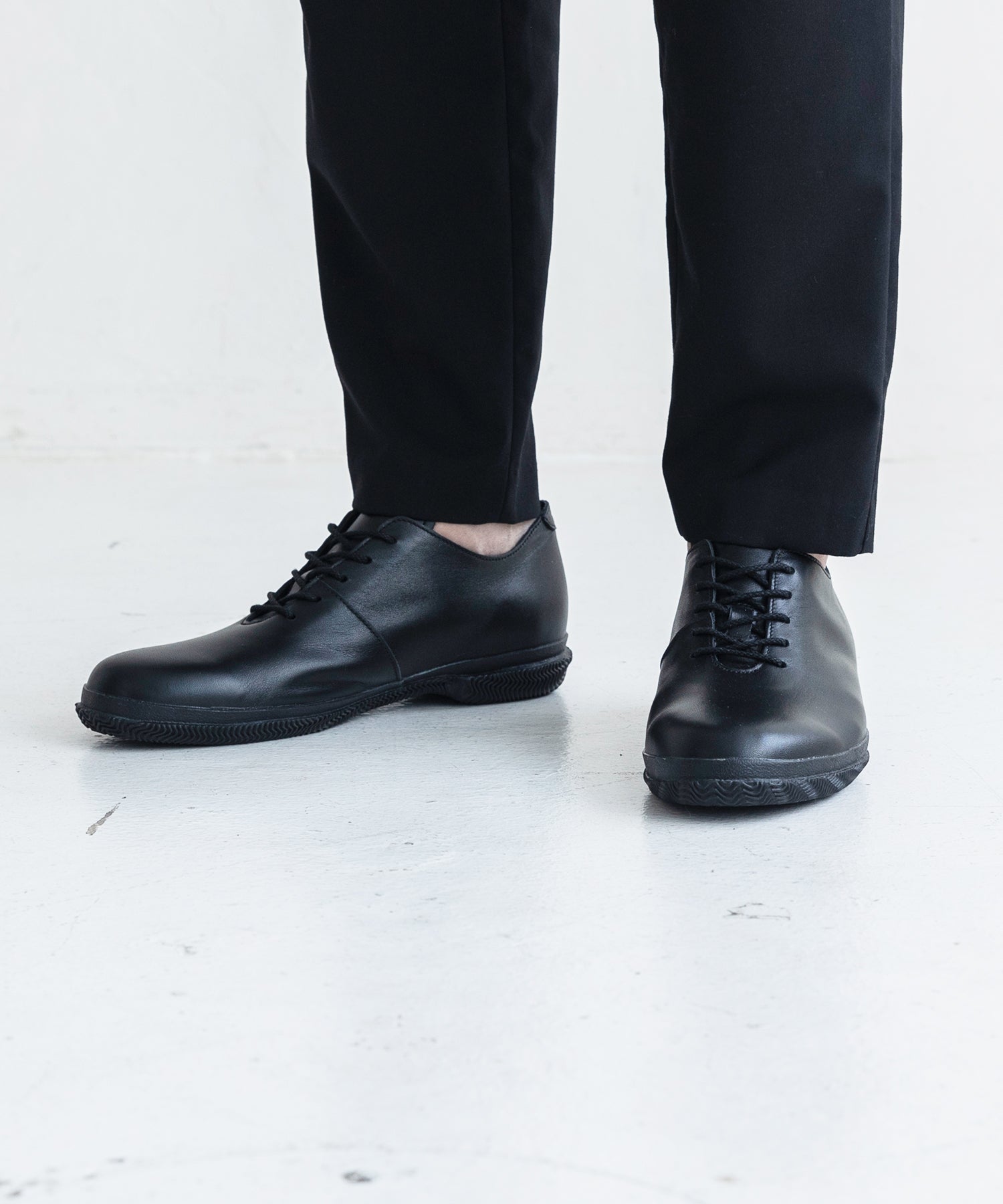 SP-6128 Black