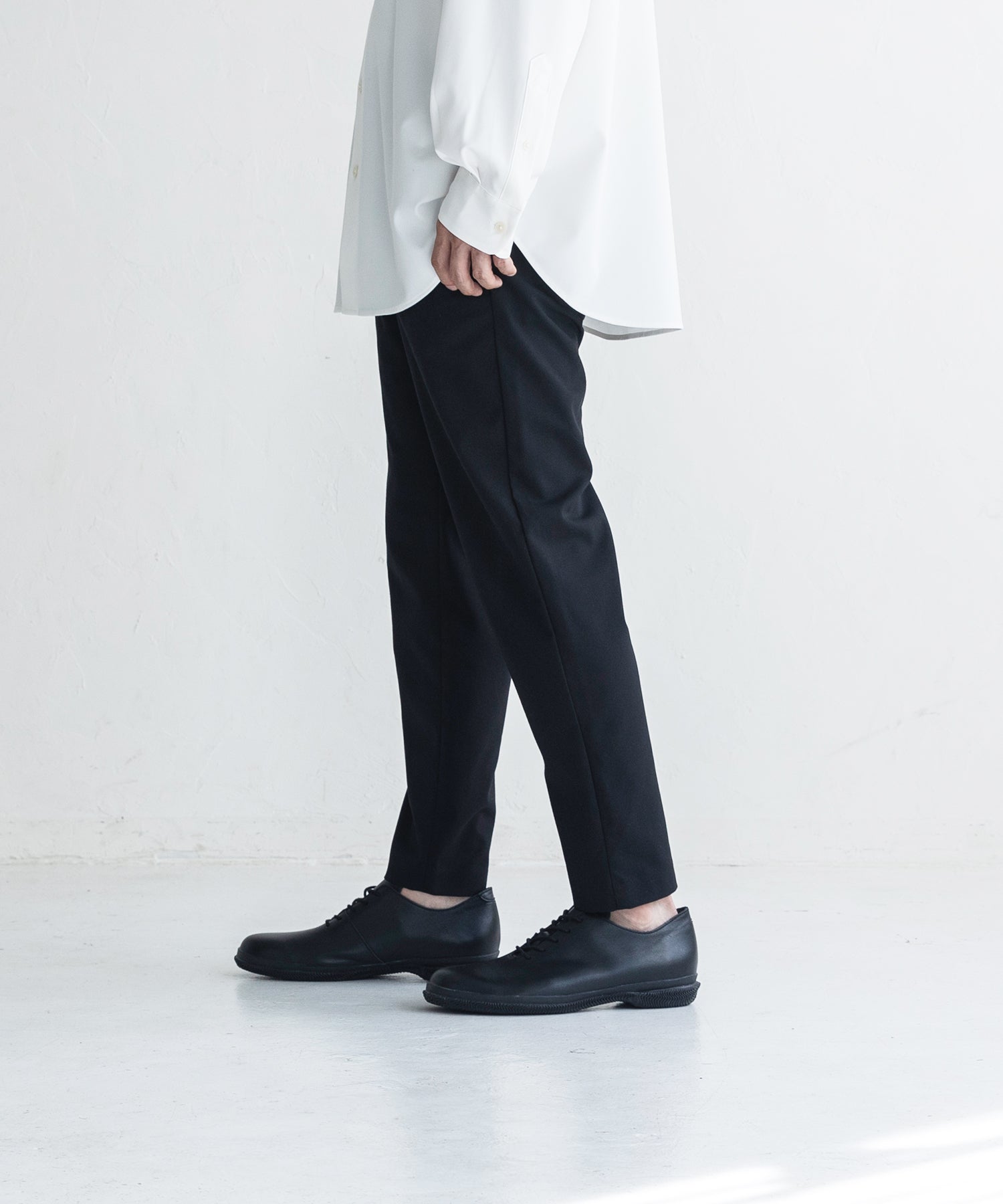 SP-6128 Black