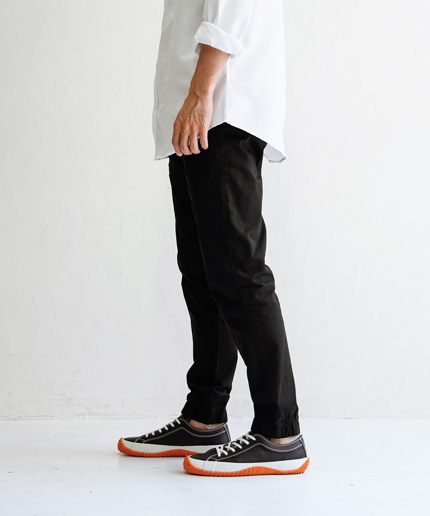 SP-1033 Black/Orange