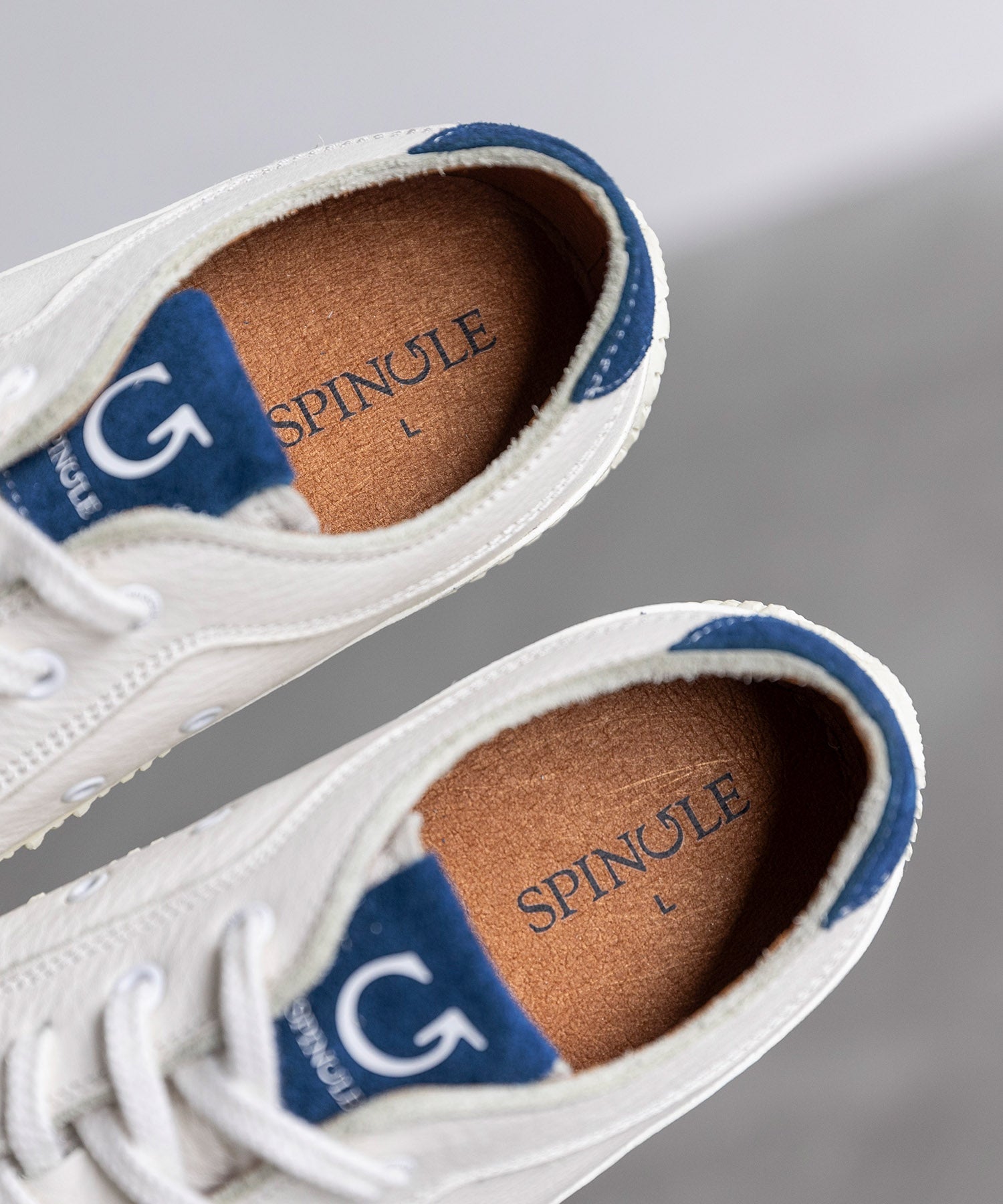 SP-107IL White/Navy