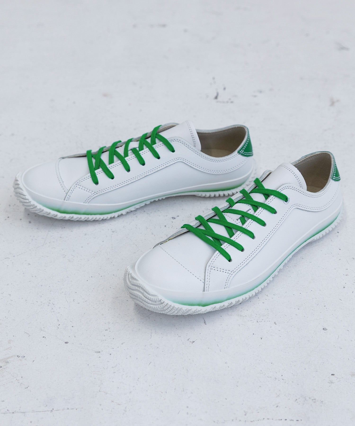 SP-108 White/Green