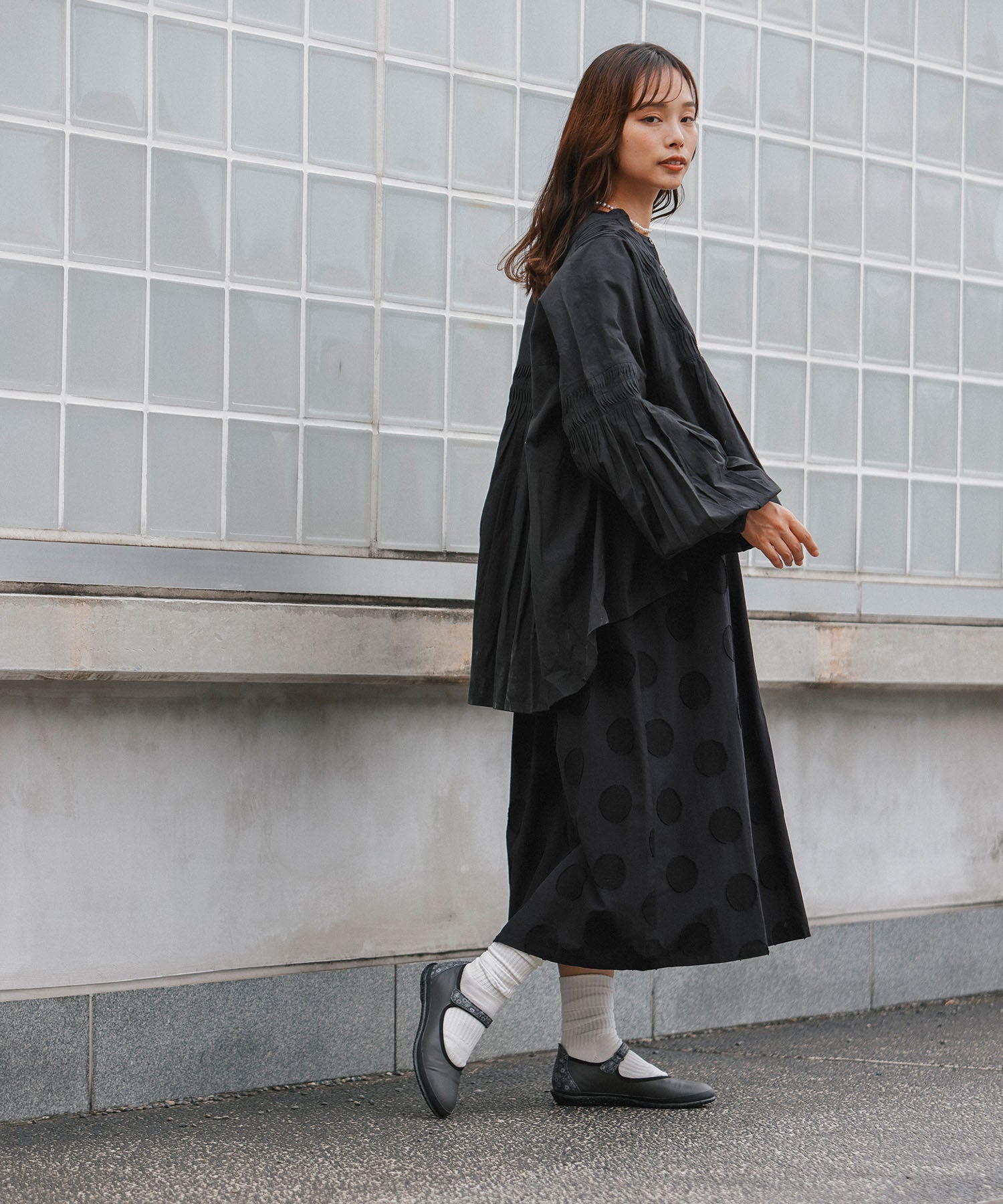 SP-1815 Black - SPINGLE