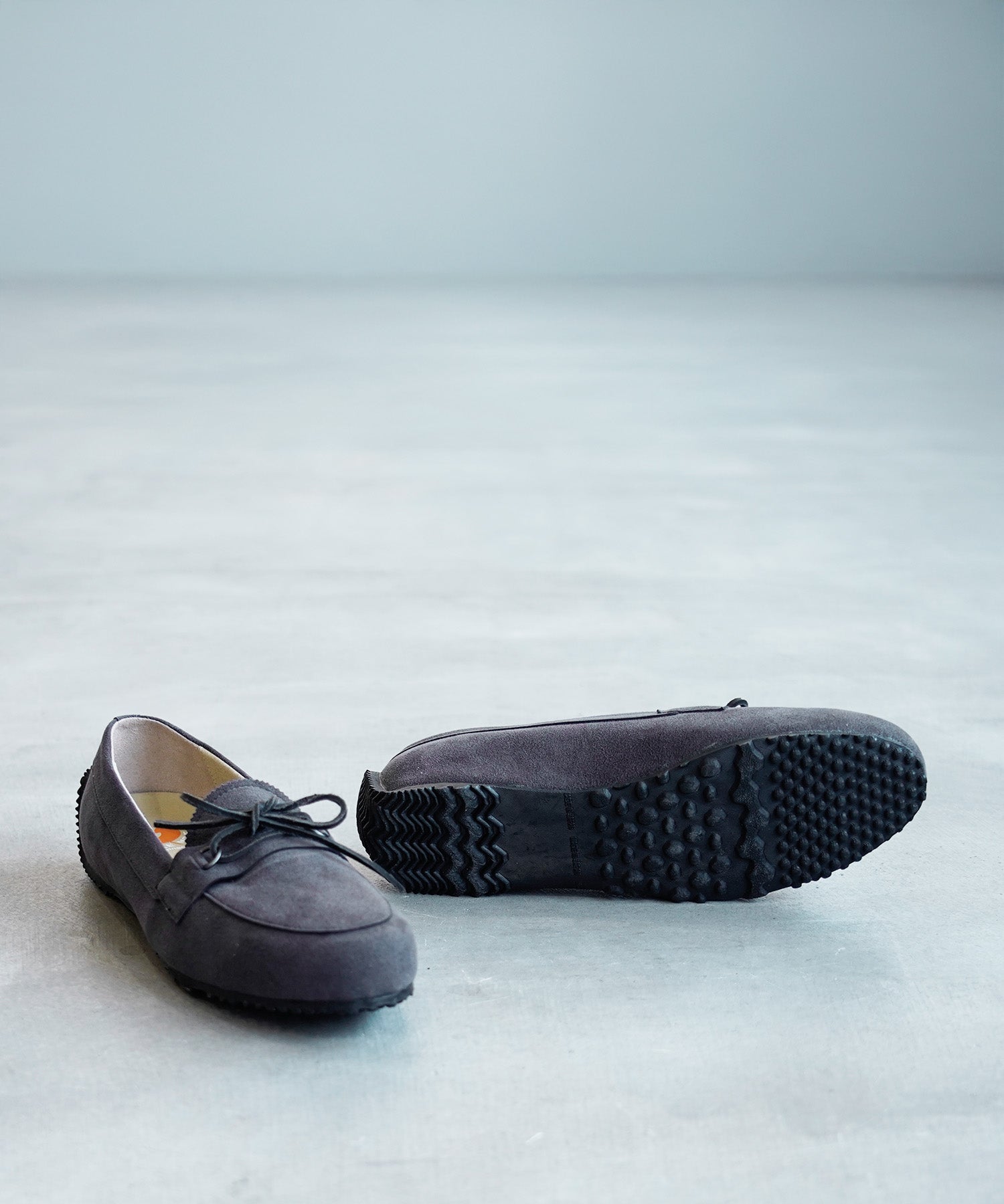 SPM-1023 Charcoal - SPINGLE
